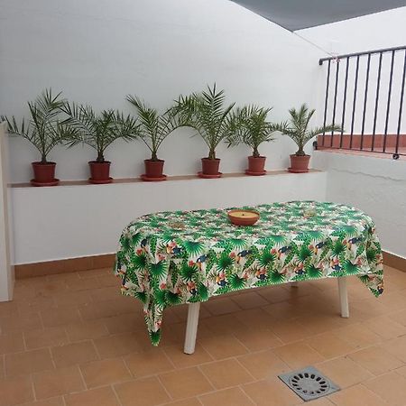 Comodo Adosado En San Bartolome San Bartolomé de la Torre Εξωτερικό φωτογραφία